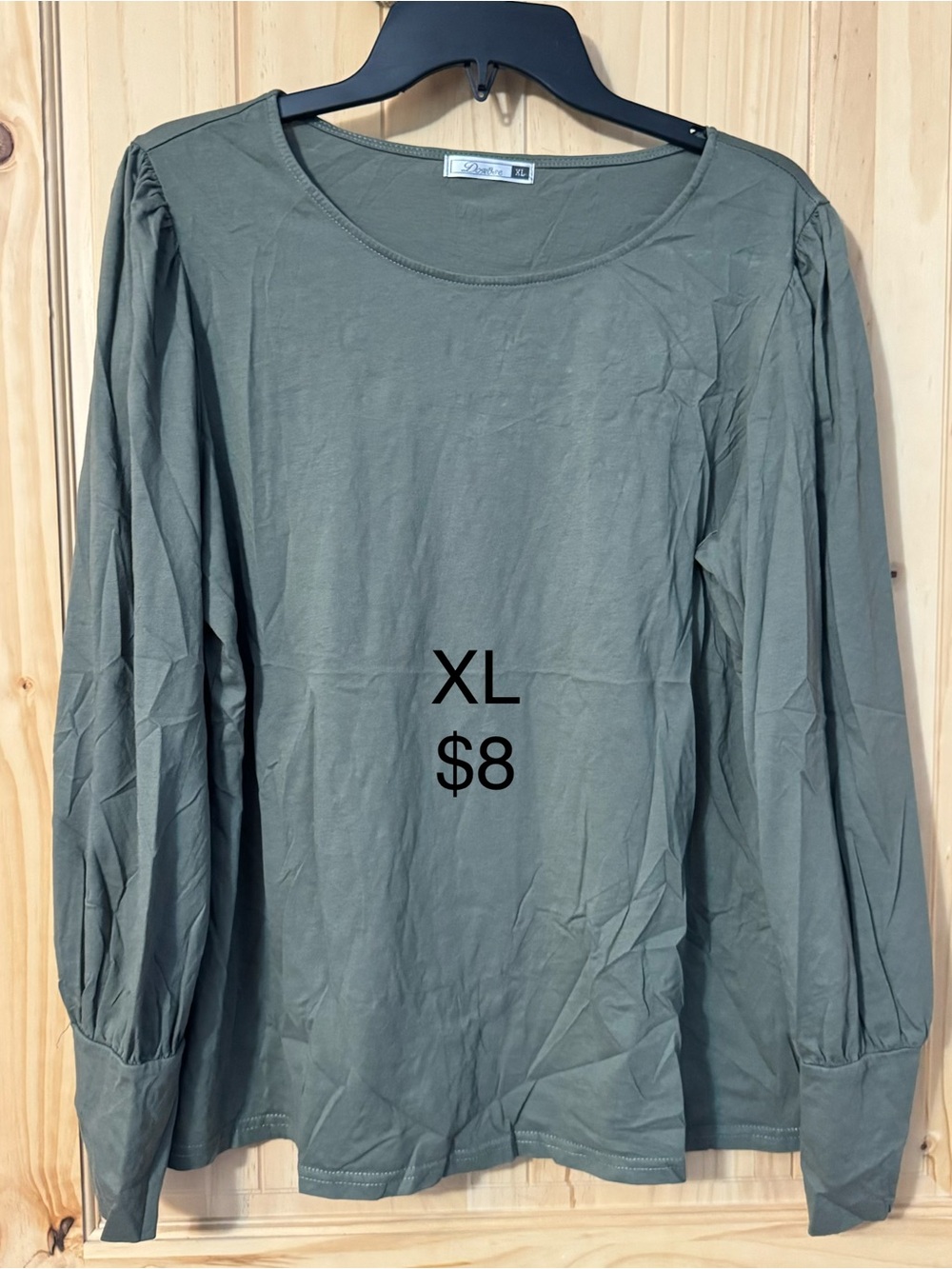Source Unknown Olive Green Long Sleeve Women's Top